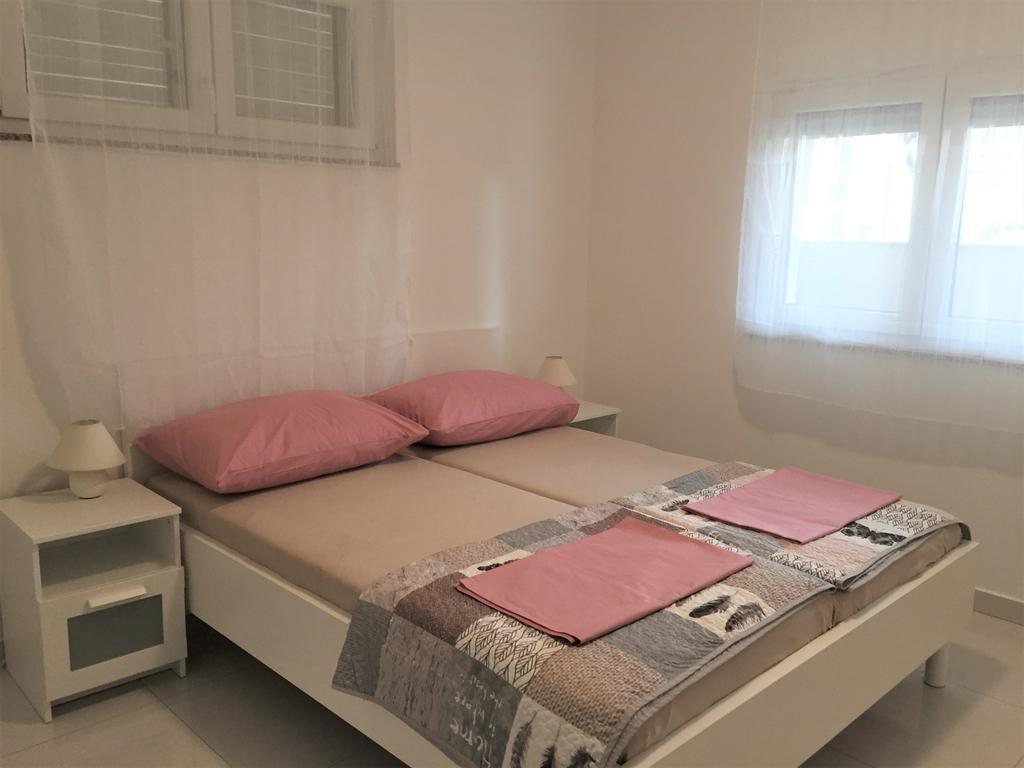 Apartmani Orhideja 拉布 外观 照片