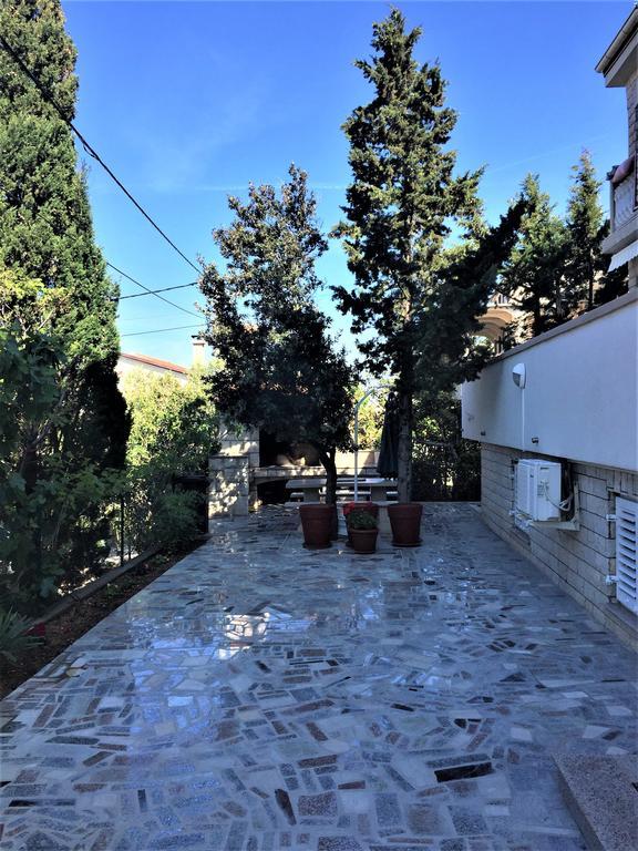 Apartmani Orhideja 拉布 客房 照片